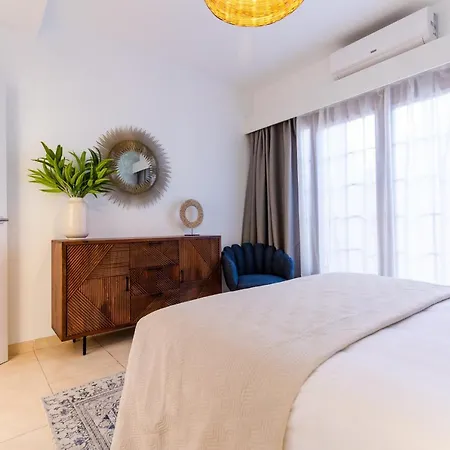 Penguina Play Blanca Lanzarote * 普拉亚布兰卡