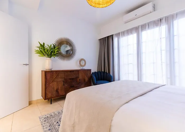 Penguina Play Blanca Lanzarote * Playa Blanca (Lanzarote)