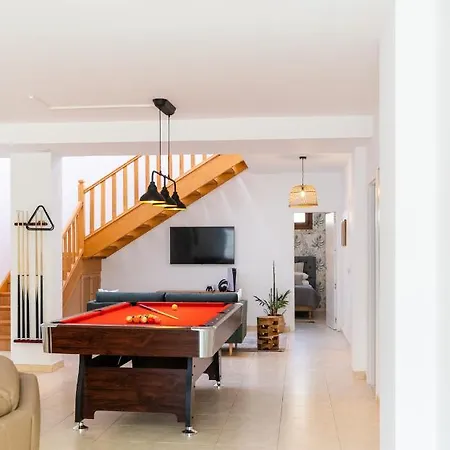 Penguina Play Blanca Lanzarote פלאיה בלנקה