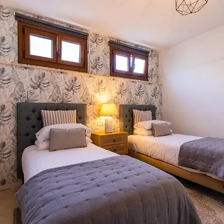 Penguina Play Blanca Lanzarote פלאיה בלנקה