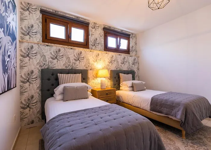 Penguina Play Blanca Lanzarote פלאיה בלנקה